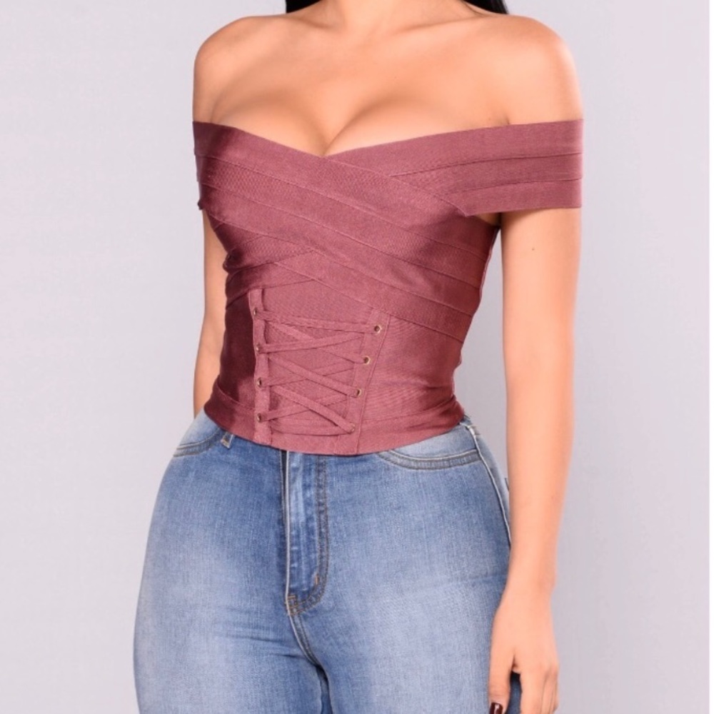 Fashion Nova -  ANGELIQUE OFF SHOULDER BANDAGE TOP - MAUVE